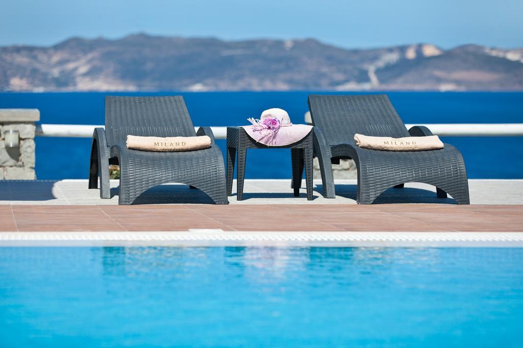 אדאמאס Miland Suites מראה חיצוני תמונה
