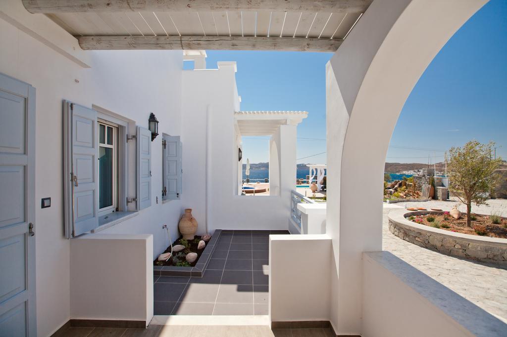 אדאמאס Miland Suites מראה חיצוני תמונה