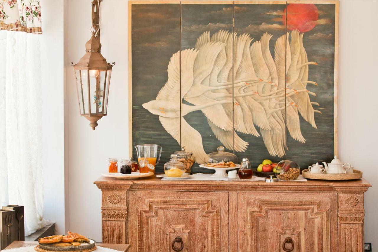 אדאמאס Miland Suites מראה חיצוני תמונה